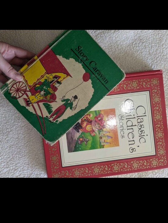Other - Classic Children's Stories & Story Caravan Set - Red and Green Covers